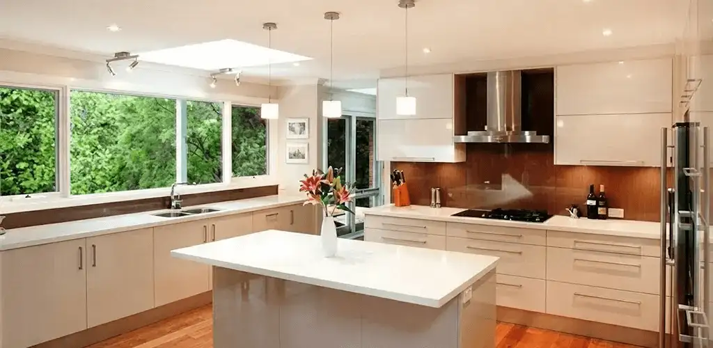 Kitchen cabinet refacing and remodel results in a modern kitchen in Denver, CO